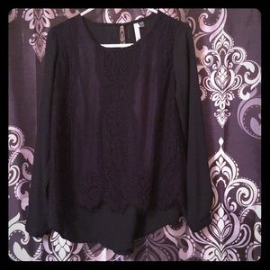 SOLD🍁2 for $10🍁 Silky lace Black Tunic Blouse
